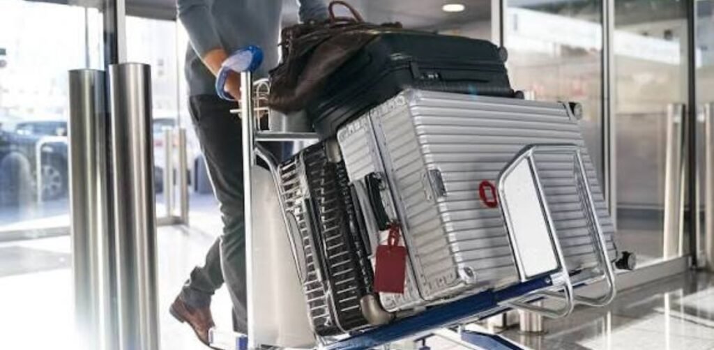 Lufthansa Carry-On Baggage Allowance and Updated Rules